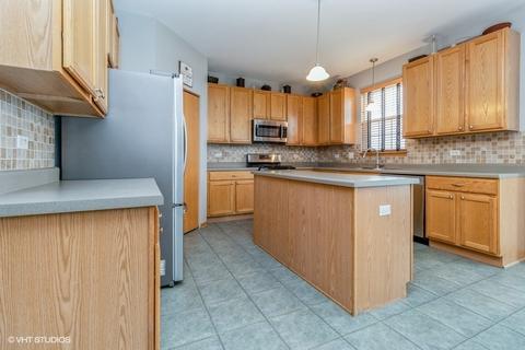 2105 Heatherstone Ct, Plainfield, IL 60586 photo 5