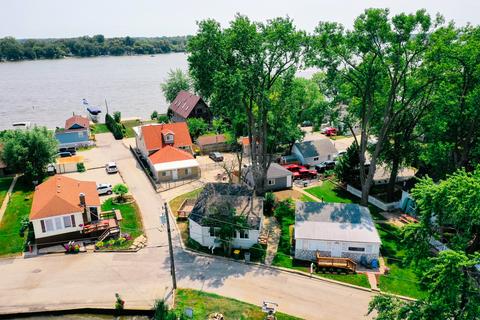 185 Eagle Point Rd, Fox Lake, IL 60020 photo 32