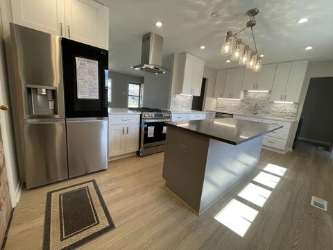 565 Amherst Ln, Hoffman Estates, IL 60169 photo 9