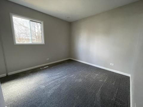 565 Amherst Ln, Hoffman Estates, IL 60169 photo 18