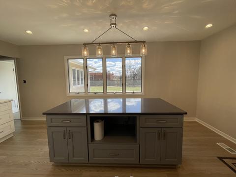 565 Amherst Ln, Hoffman Estates, IL 60169 photo 13