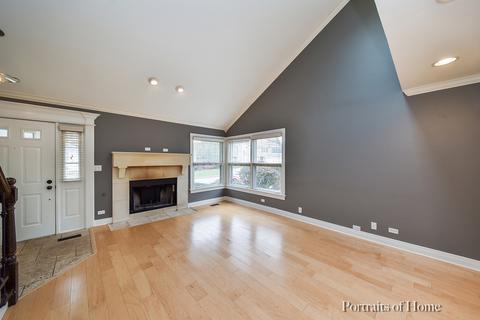 1804 Ennis Ln, Wheaton, IL 60189 photo 4