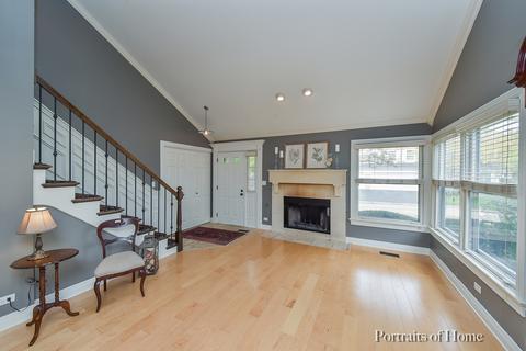 1804 Ennis Ln, Wheaton, IL 60189 photo 10