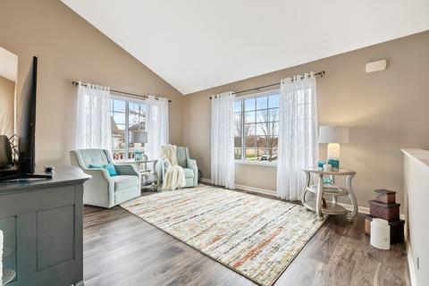 3361 Cameron Dr, Elgin, IL 60124 photo 7