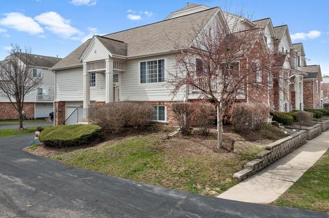 3361 Cameron Dr, Elgin, IL 60124 photo 1