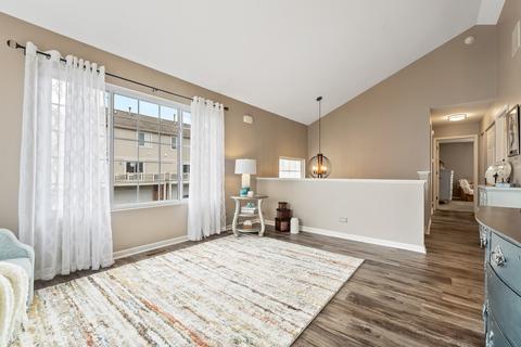 3361 Cameron Dr, Elgin, IL 60124 photo 8