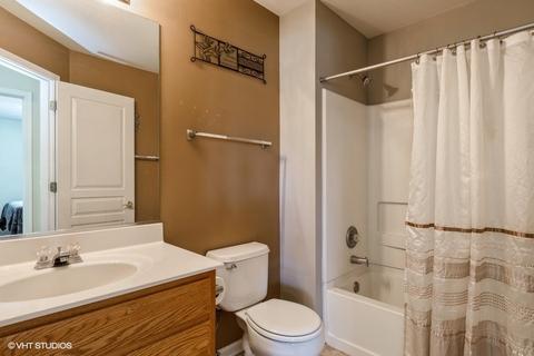 2713 Bay View Cir, Algonquin, IL 60102 photo 8