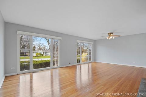 707 Webster Ave, Wheaton, IL 60187 photo 2