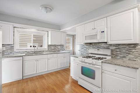 707 Webster Ave, Wheaton, IL 60187 photo 4