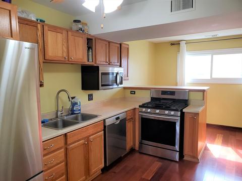 1000 Sandpiper Ct, Bartlett, IL 60103 photo 5