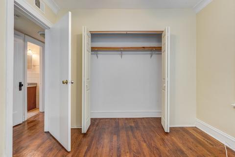 701 E 87th Pl, Chicago, IL 60619 photo 10