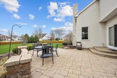 675 Biltmore Dr, Bartlett, IL 60103 photo 24