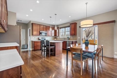 675 Biltmore Dr, Bartlett, IL 60103 photo 11