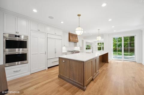 1350 Hackberry Ln, Winnetka, IL 60093 photo 4