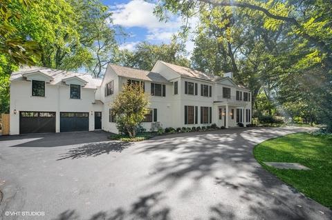 1350 Hackberry Ln, Winnetka, IL 60093 photo 1