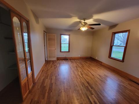 133 E Sprague St, Bement, IL 61813 photo 11