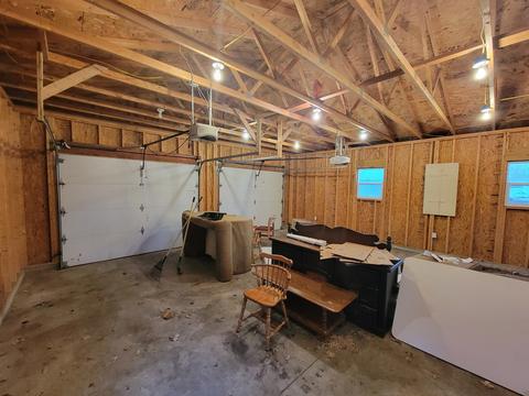 133 E Sprague St, Bement, IL 61813 photo 17
