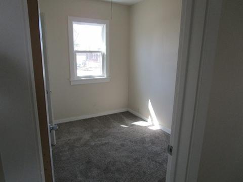 602 Dewey St, Harvard, IL 60033 photo 6