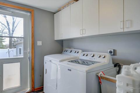 7137 S Octavia Ave, Bridgeview, IL 60455 photo 9