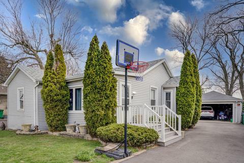 7137 S Octavia Ave, Bridgeview, IL 60455 photo 1