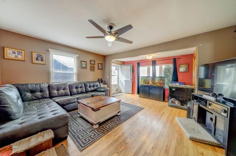 7137 S Octavia Ave, Bridgeview, IL 60455 photo 3
