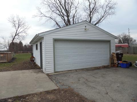 414 N Center St, Gardner, IL 60424 photo 16