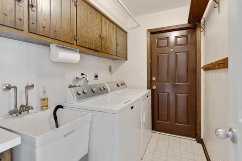 2015 Coach Dr, Naperville, IL 60565 photo 13