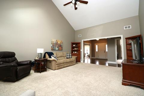3700 Wintergreen Ter, Algonquin, IL 60102 photo 9