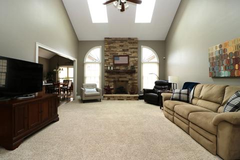 3700 Wintergreen Ter, Algonquin, IL 60102 photo 7