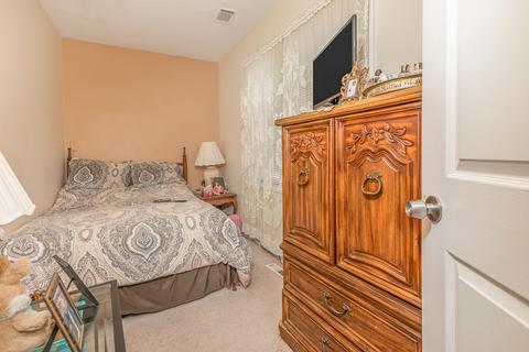 1029 174th St, East Hazel Crest, IL 60429 photo 10