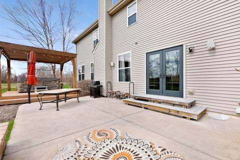 144 Primrose Ln, Bartlett, IL 60103 photo 44