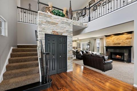 144 Primrose Ln, Bartlett, IL 60103 photo 4