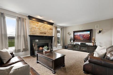 144 Primrose Ln, Bartlett, IL 60103 photo 9