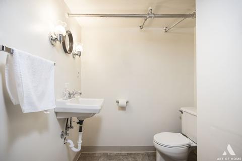 2094 Miner St, Des Plaines, IL 60016 photo 18