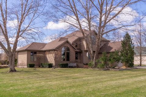 718 30th St, Peru, IL 61354 photo 1