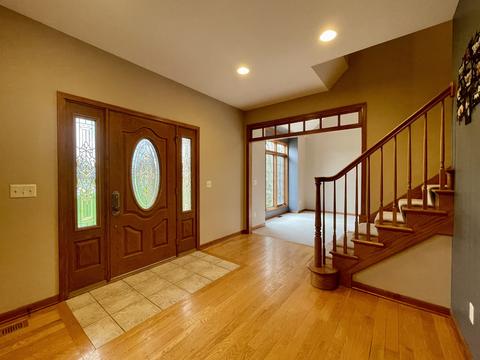 4480 Mitchell Ct, Plano, IL 60545 photo 4