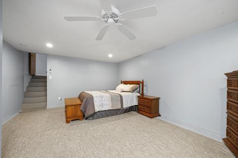 136 Kathleen Dr, Elgin, IL 60123 photo 39