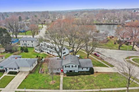 136 Kathleen Dr, Elgin, IL 60123 photo 5