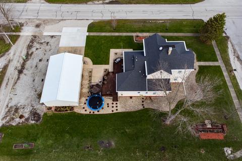 102 W 5th St, Gridley, IL 61744 photo 54