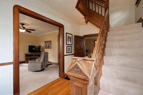 102 W 5th St, Gridley, IL 61744 photo 5