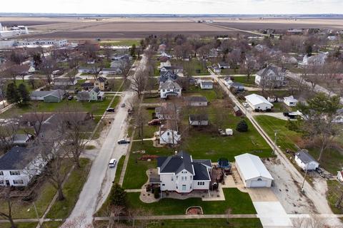 102 W 5th St, Gridley, IL 61744 photo 48