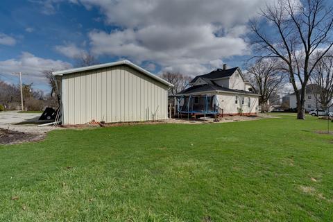 102 W 5th St, Gridley, IL 61744 photo 37