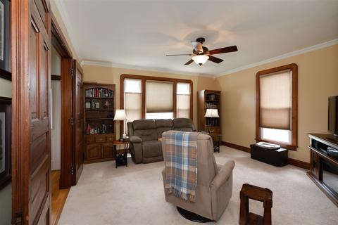 102 W 5th St, Gridley, IL 61744 photo 8