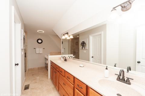 517 Russell St, Wheeling, IL 60090 photo 22