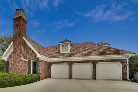 370 Trinity Ln, Oak Brook, IL 60523 photo 81