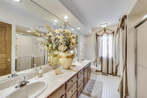 370 Trinity Ln, Oak Brook, IL 60523 photo 56