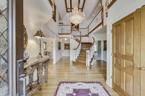370 Trinity Ln, Oak Brook, IL 60523 photo 4