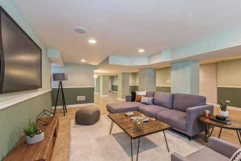 4724 S Champlain Ave, Chicago, IL 60615 photo 10