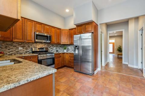 4724 S Champlain Ave, Chicago, IL 60615 photo 5