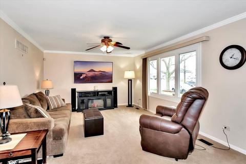 2618 John Bourg Dr, Plainfield, IL 60586 photo 4